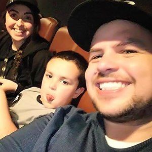 Meet your Posher, Justin